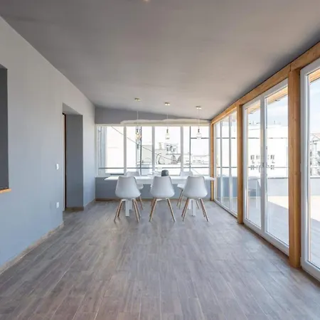 بيت للعطل Panaromic View Penthouse In The Heart Of بوخارست